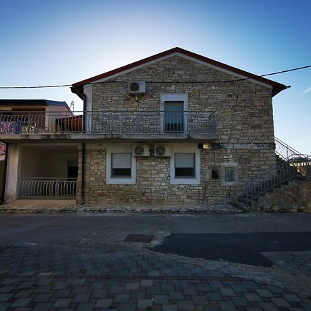 Meressa Paolia Apartments Novigrad  Exterior photo
