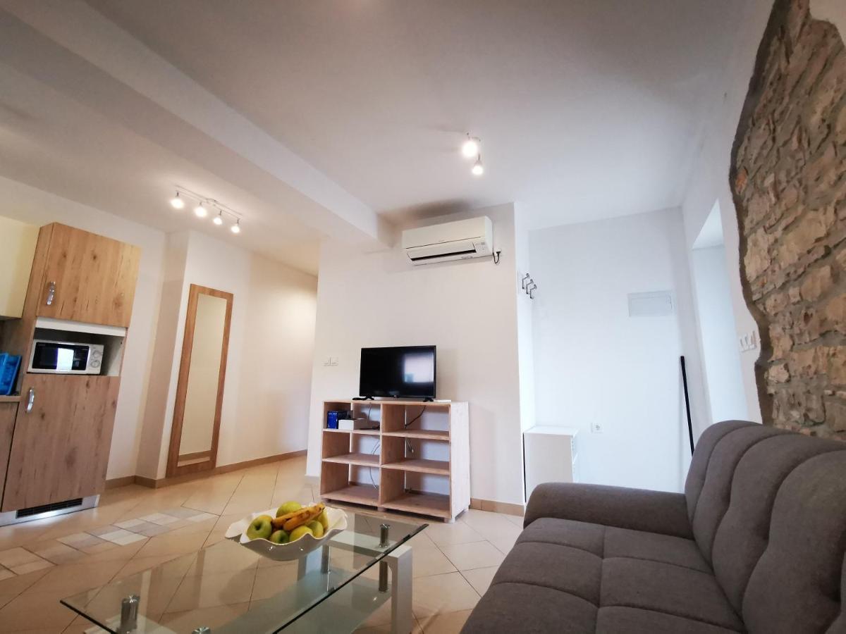 Meressa Paolia Apartments Novigrad  Exterior photo
