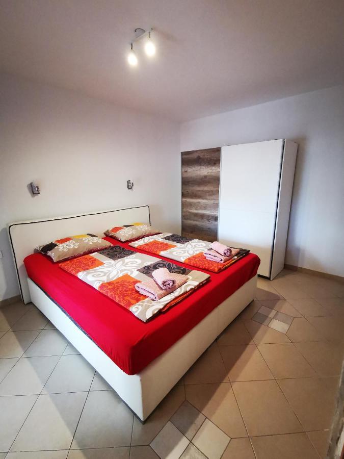 Meressa Paolia Apartments Novigrad  Exterior photo