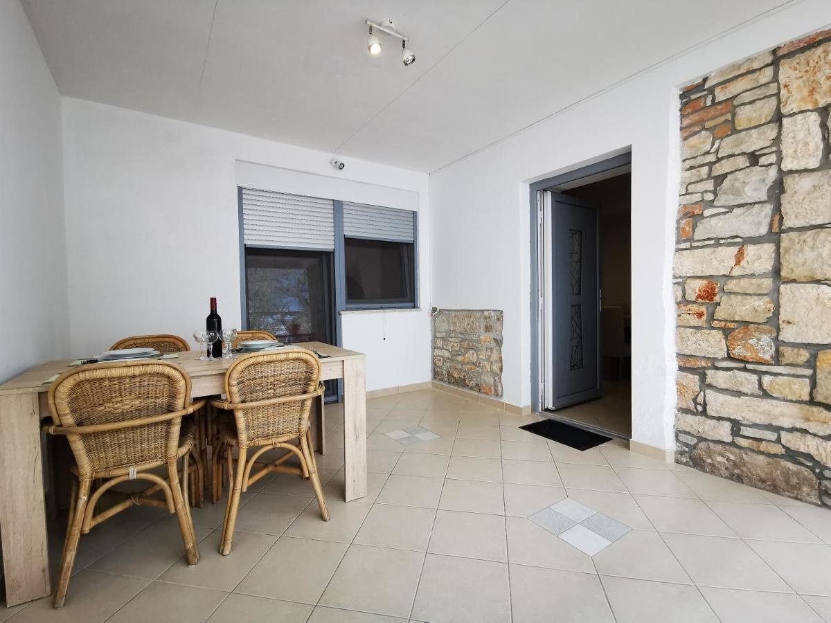 Meressa Paolia Apartments Novigrad  Exterior photo