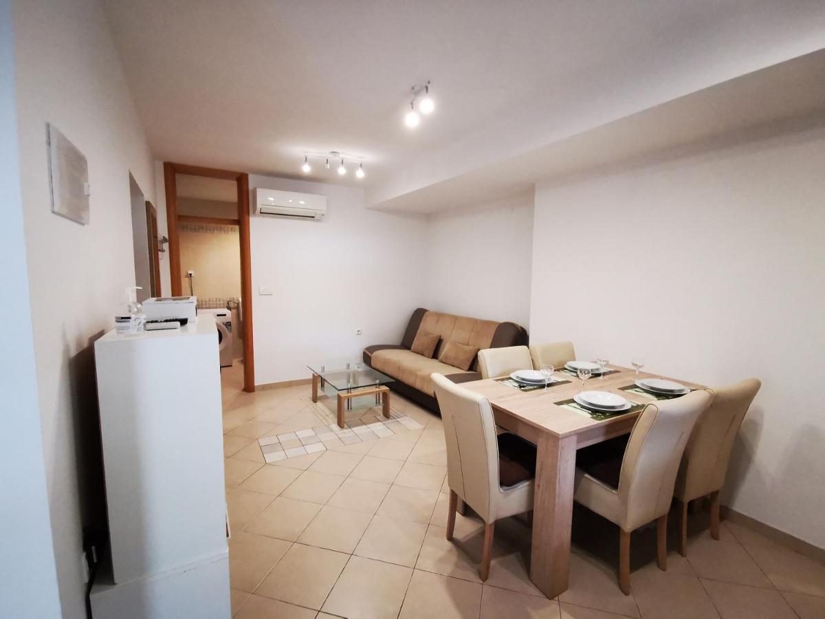Meressa Paolia Apartments Novigrad  Exterior photo