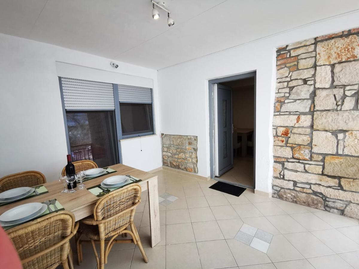 Meressa Paolia Apartments Novigrad  Exterior photo