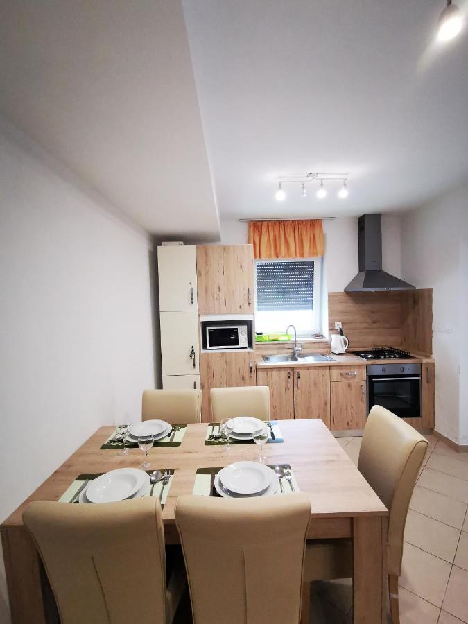 Meressa Paolia Apartments Novigrad  Exterior photo